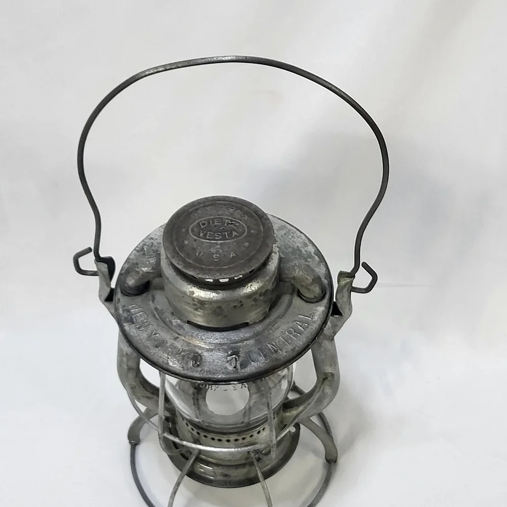 Dietz Vesta Railroad Lantern New York Central Vintage Kerosene Clear Globe USA